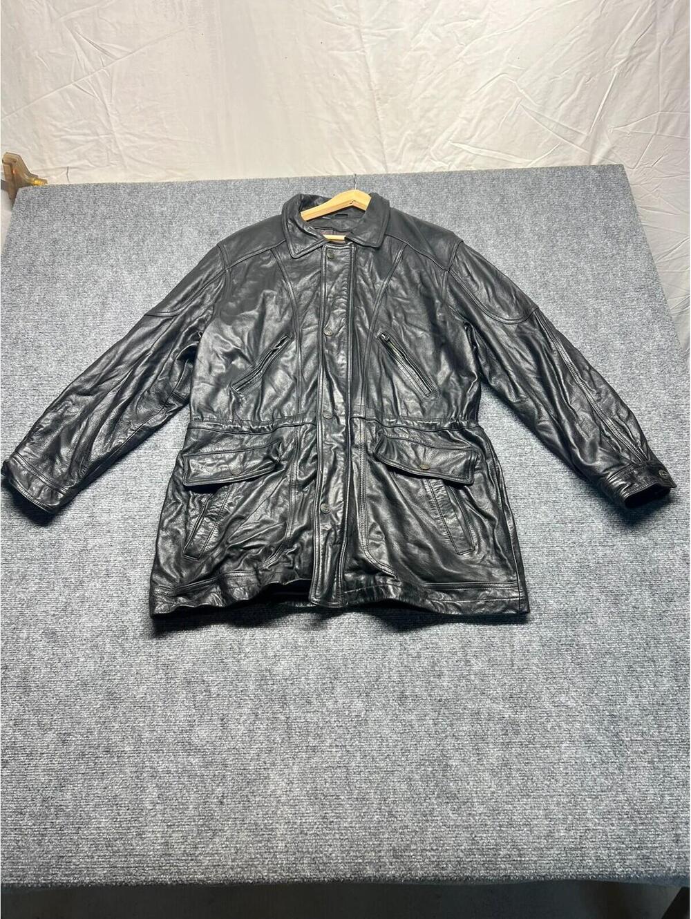 Wilson’s Men’s Large “The Leather Experts“ Genuine Leather Jacket Coat  EUC